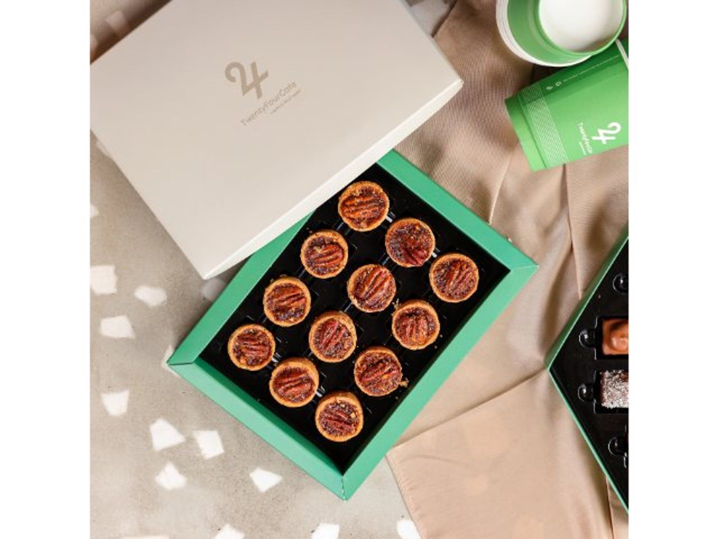 Pecan Tart Box - 12 Pieces