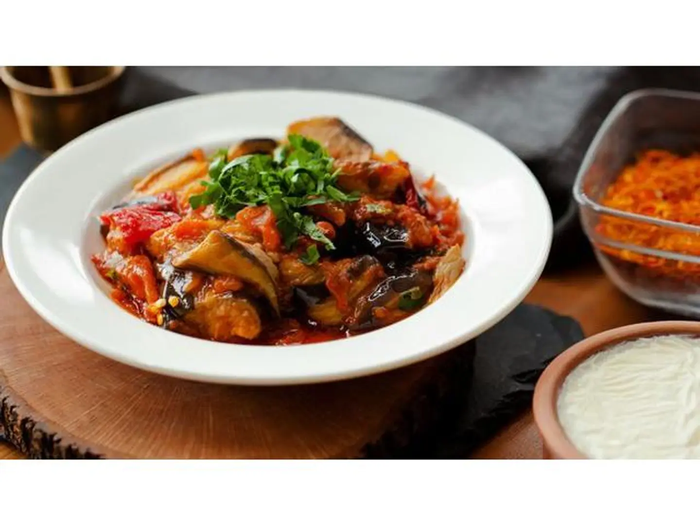 إيدام مسقعة - صغير