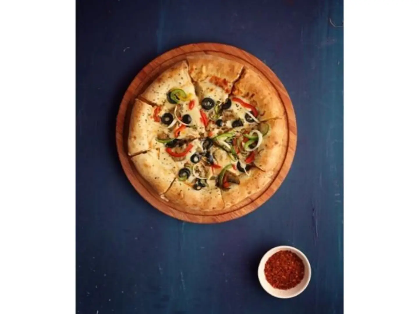 بيتزا اطراف خضار - صغير