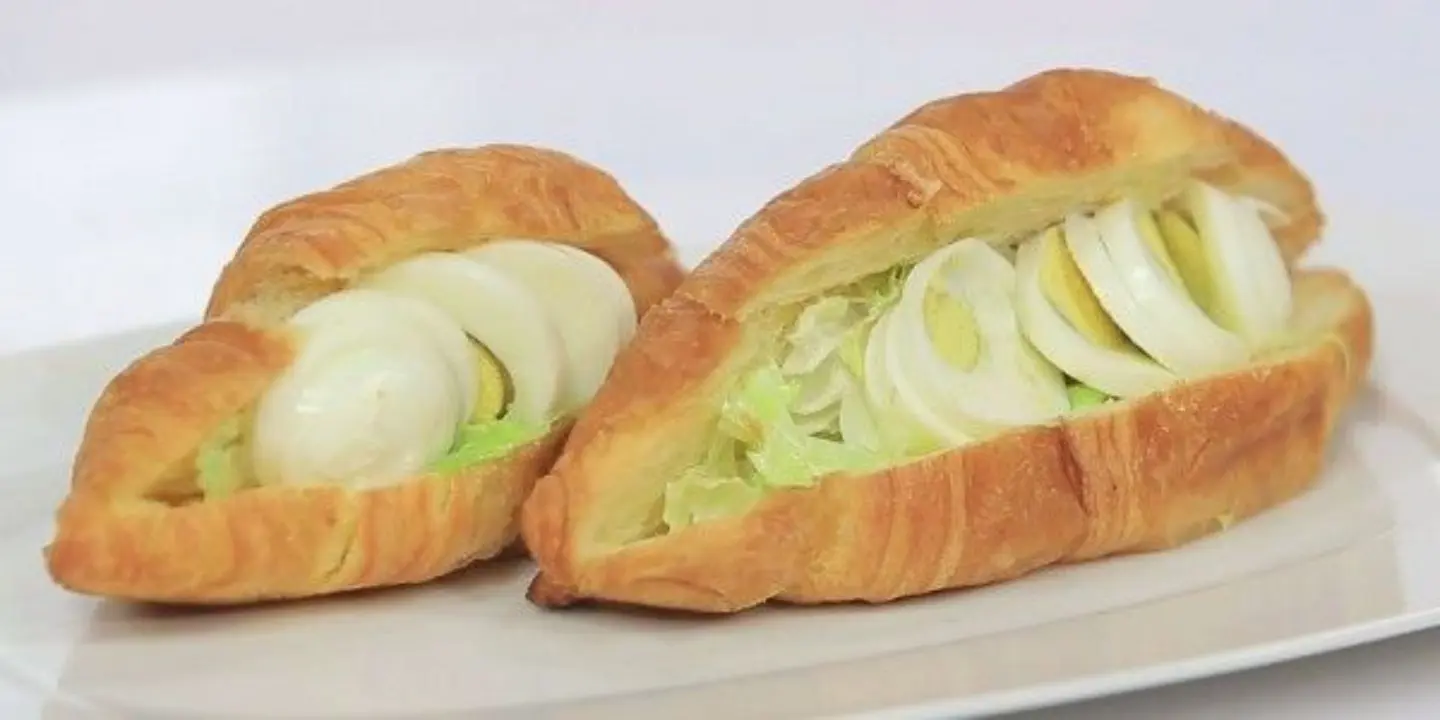 بيض مسلوق - عادي