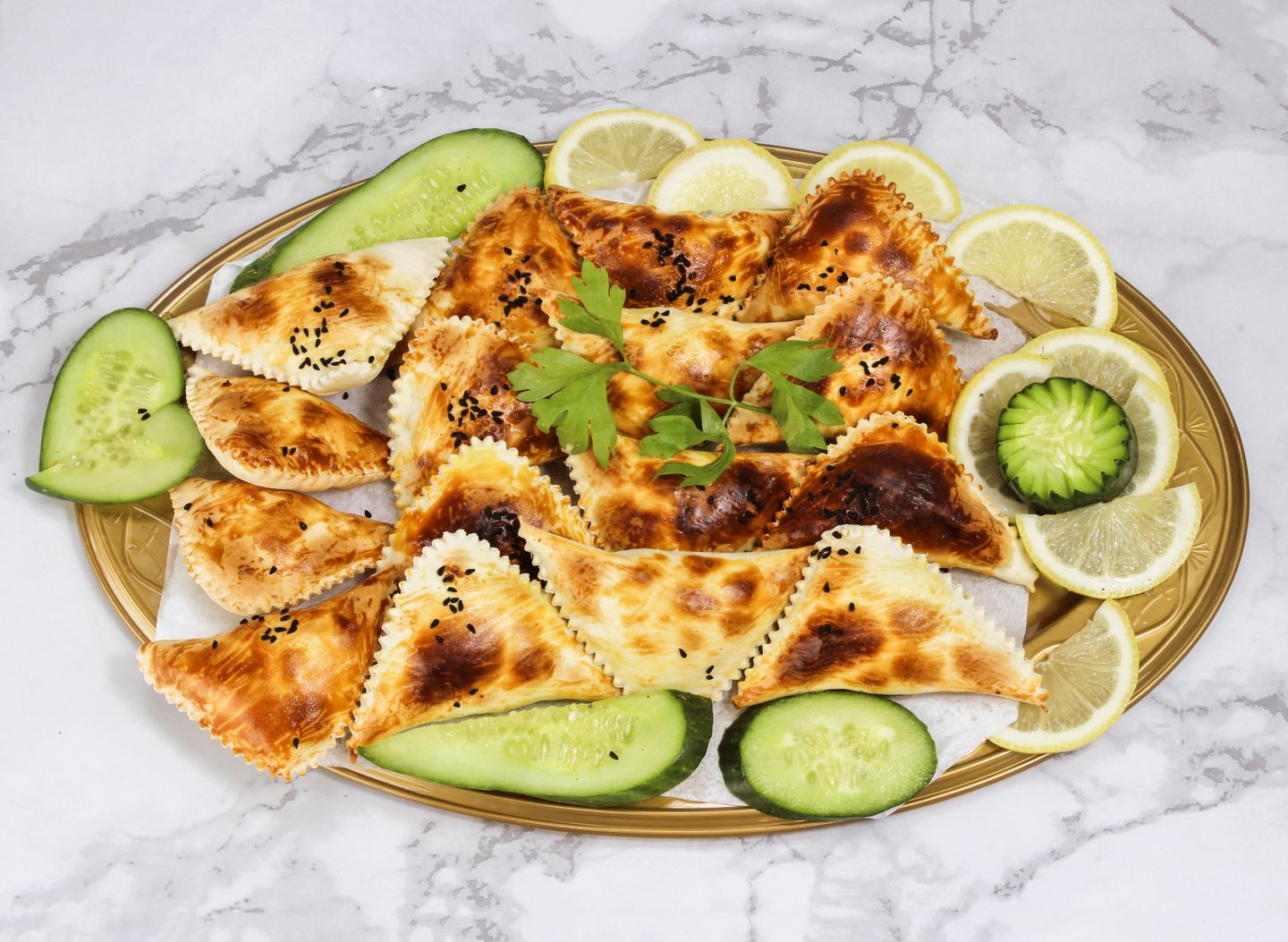 يغمش جبن - صغير جدا