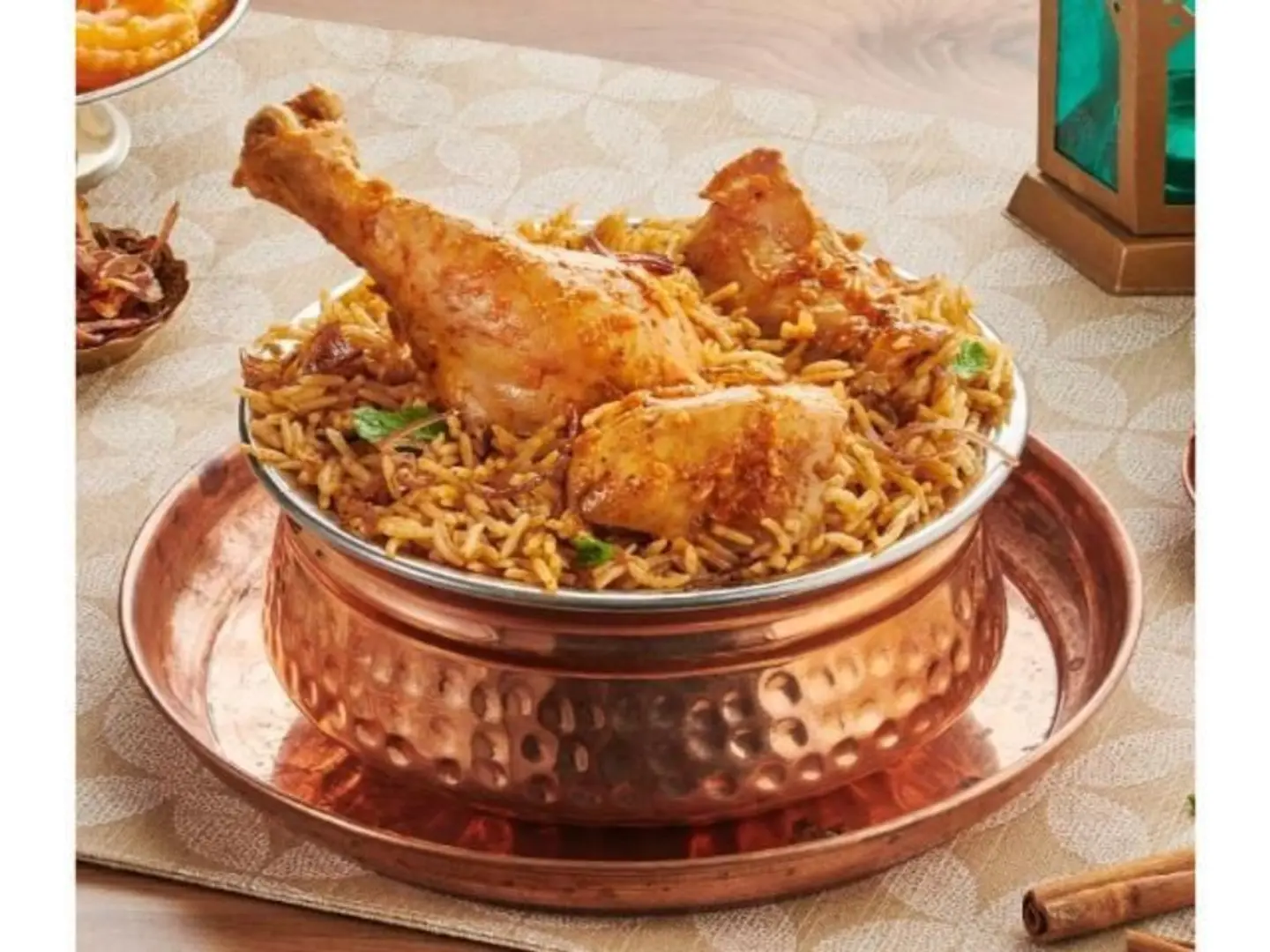 برياني دجاج دم على الطريقة الحيدرآبادية - كبير