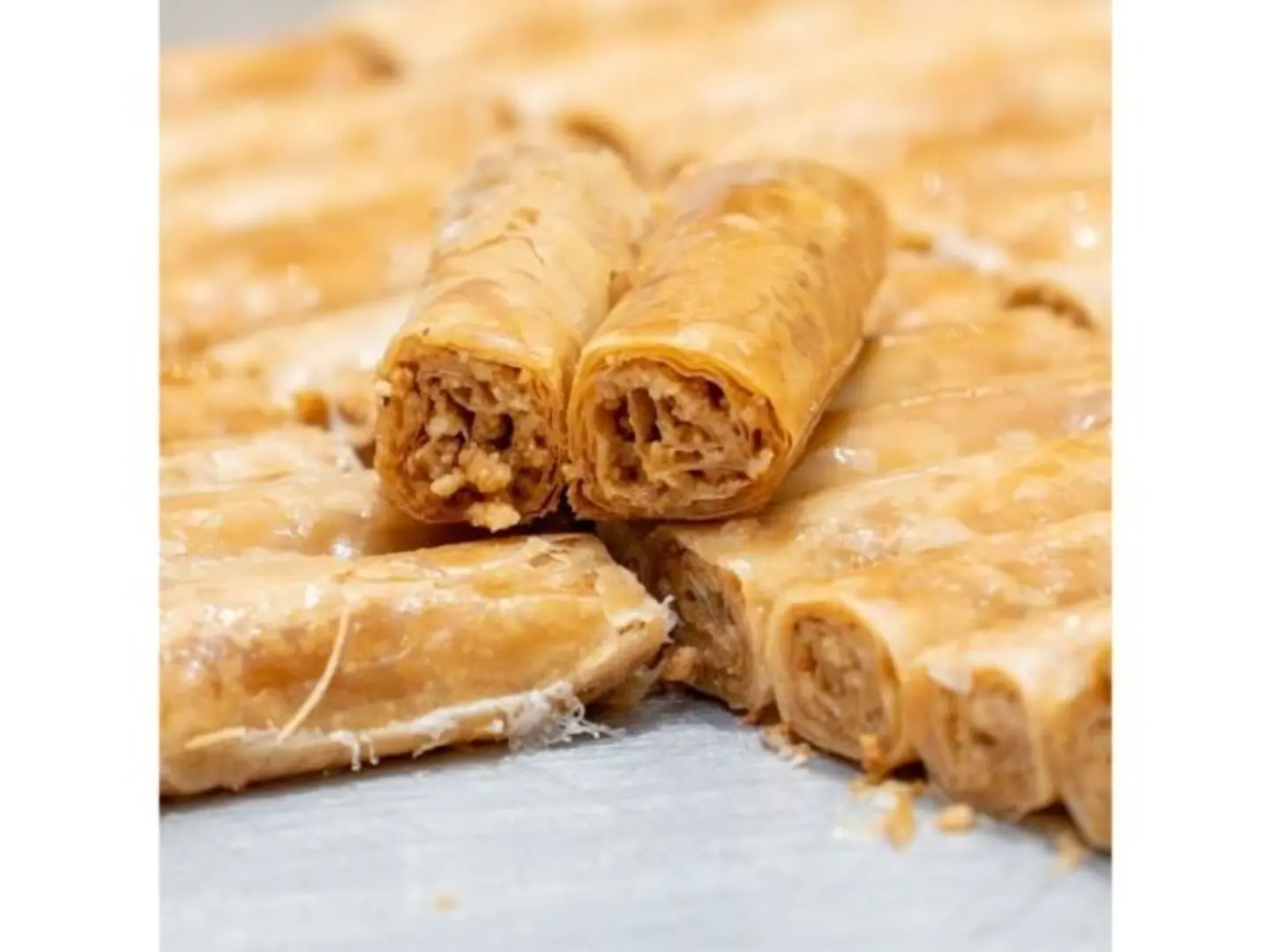 بقلاوة عصابية سادة - ٢٥٠ جرام