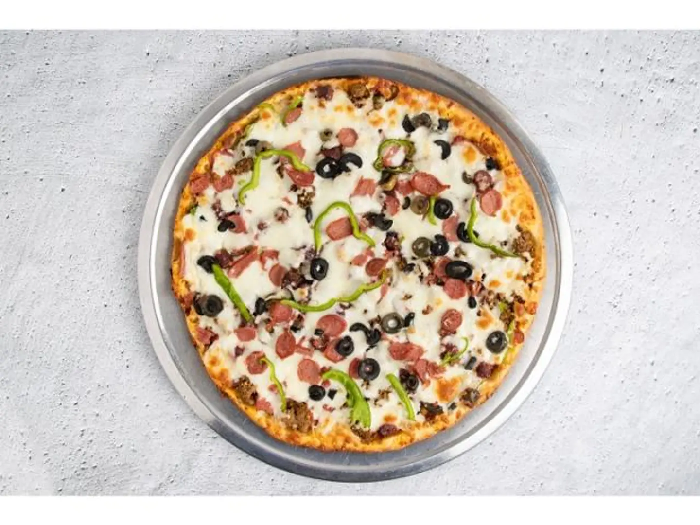 بيتزا مشكل لحوم - صغير