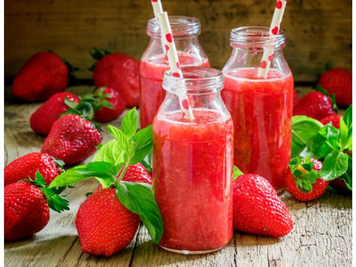 Strawberry - Medium Cup
