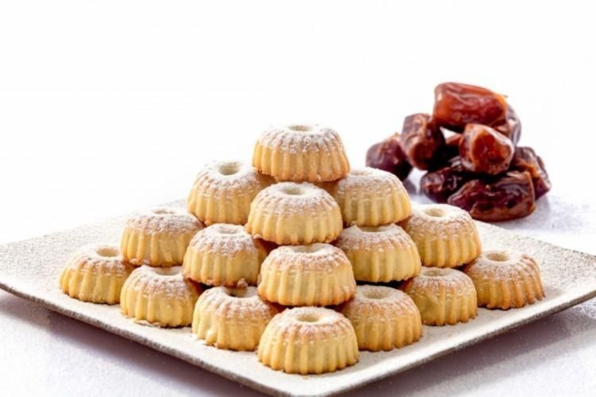 معمول بالتمر - نص كيلو