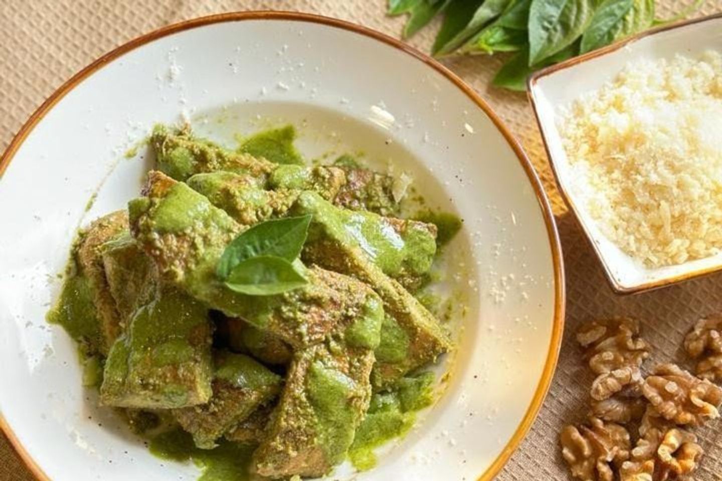 Pesto Chicken - 100 G