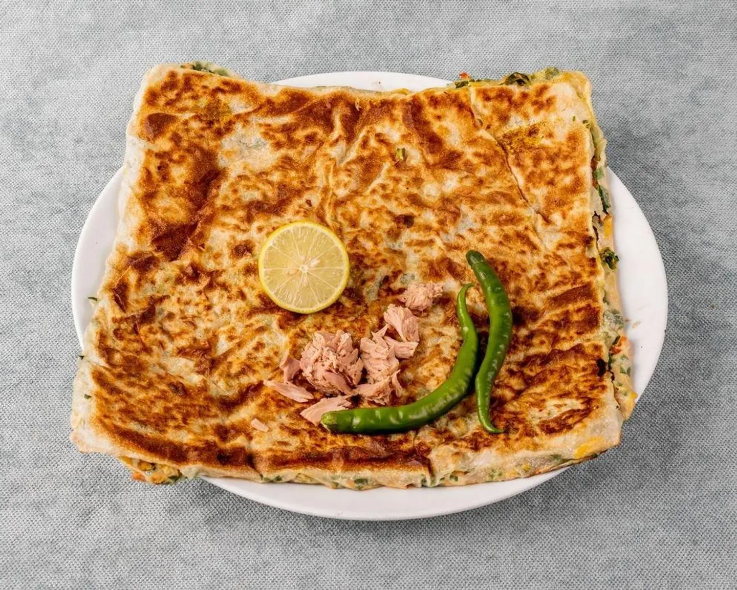 مطبق تونة - المطبق صاج