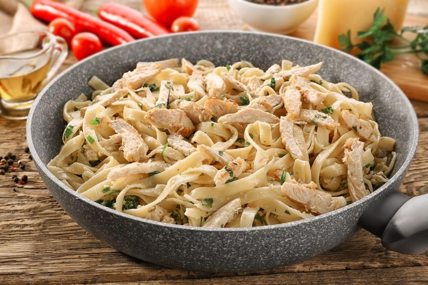 Cordon Bleu Pasta With Chicken - 150 G