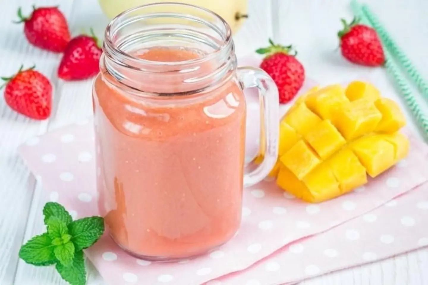 Mango With Milk And Strawberry - Small