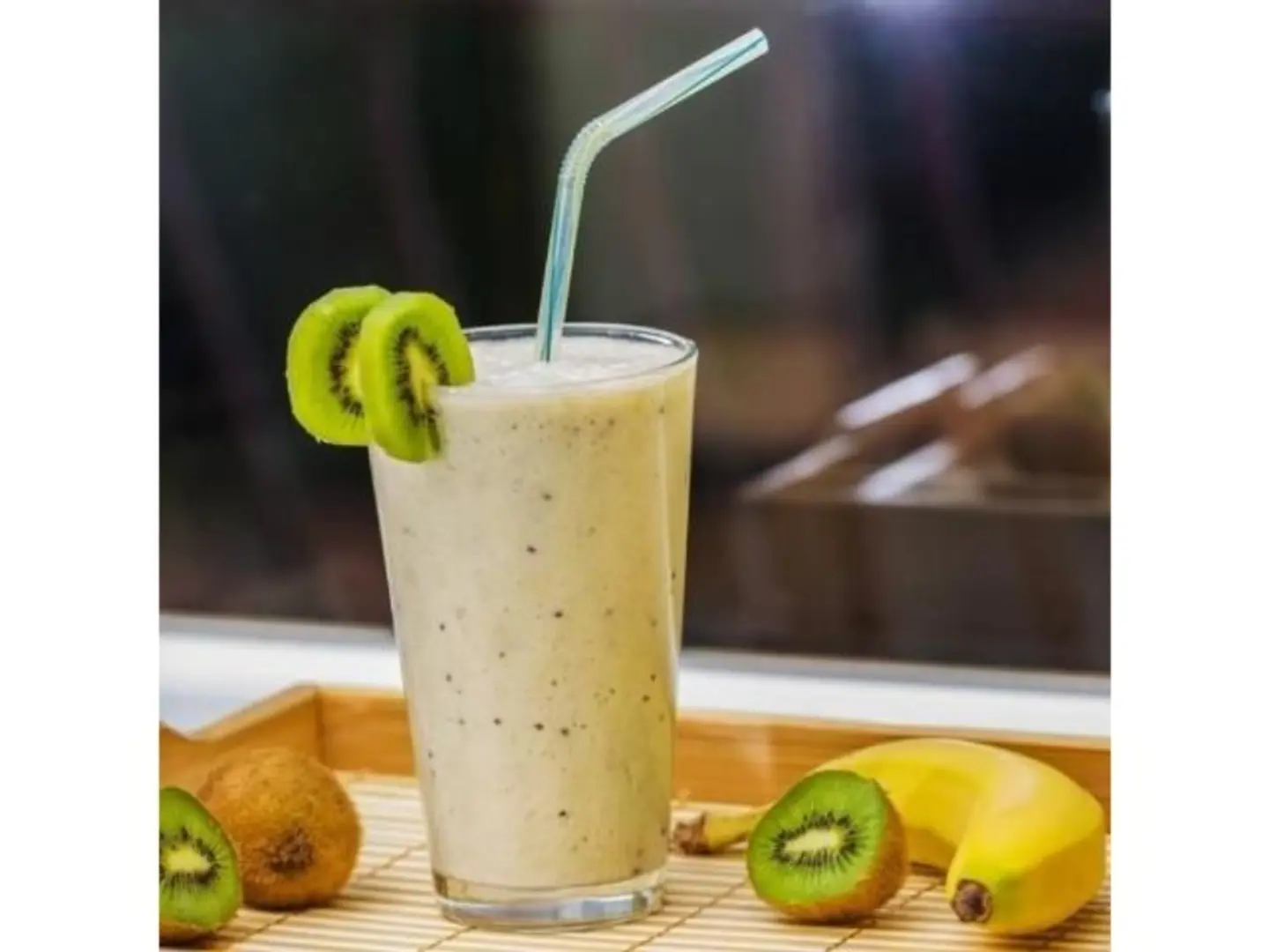 كيوي موز حليب - وسط