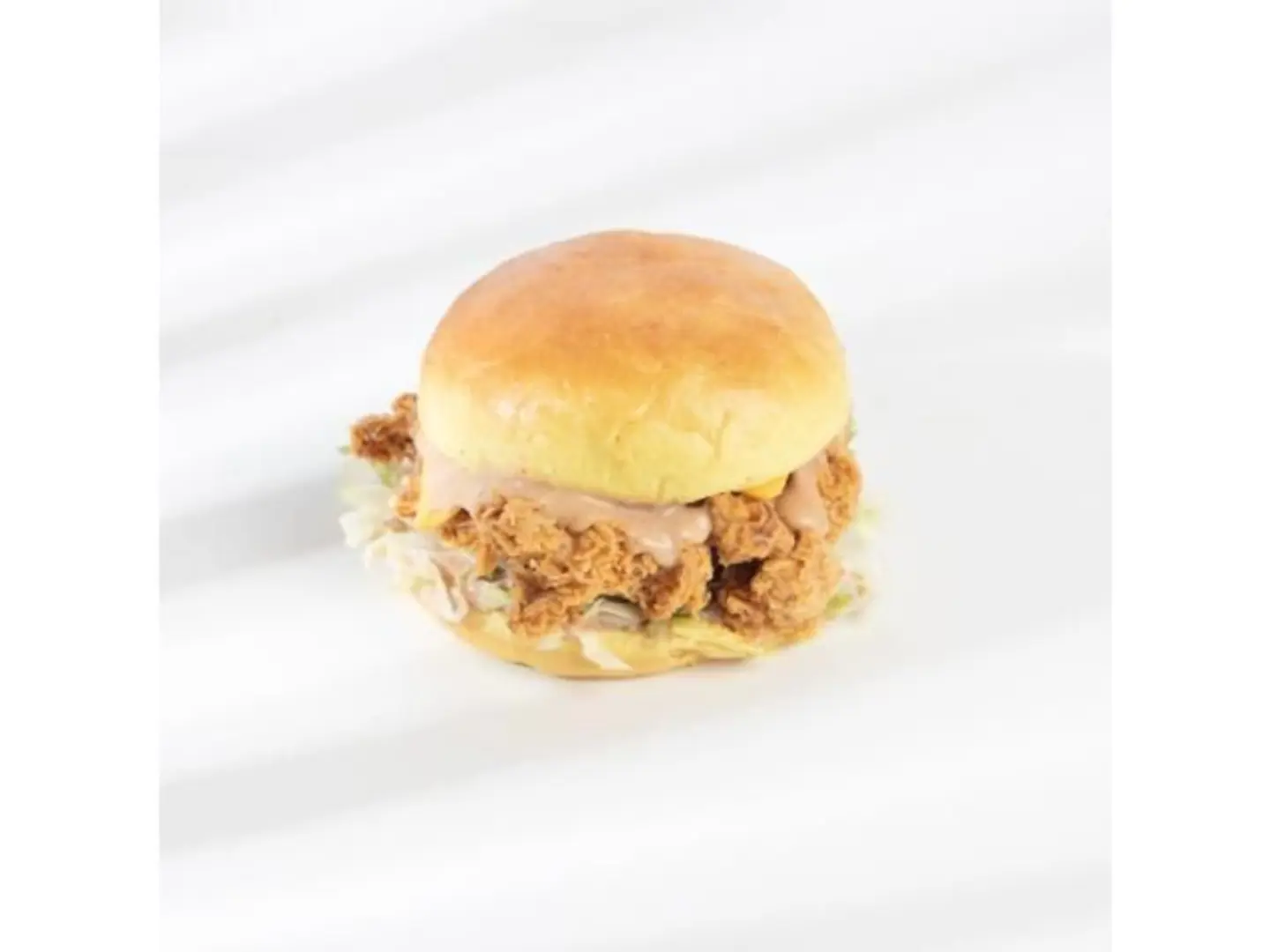 تشيزي برجر دجاج - ساندوتش