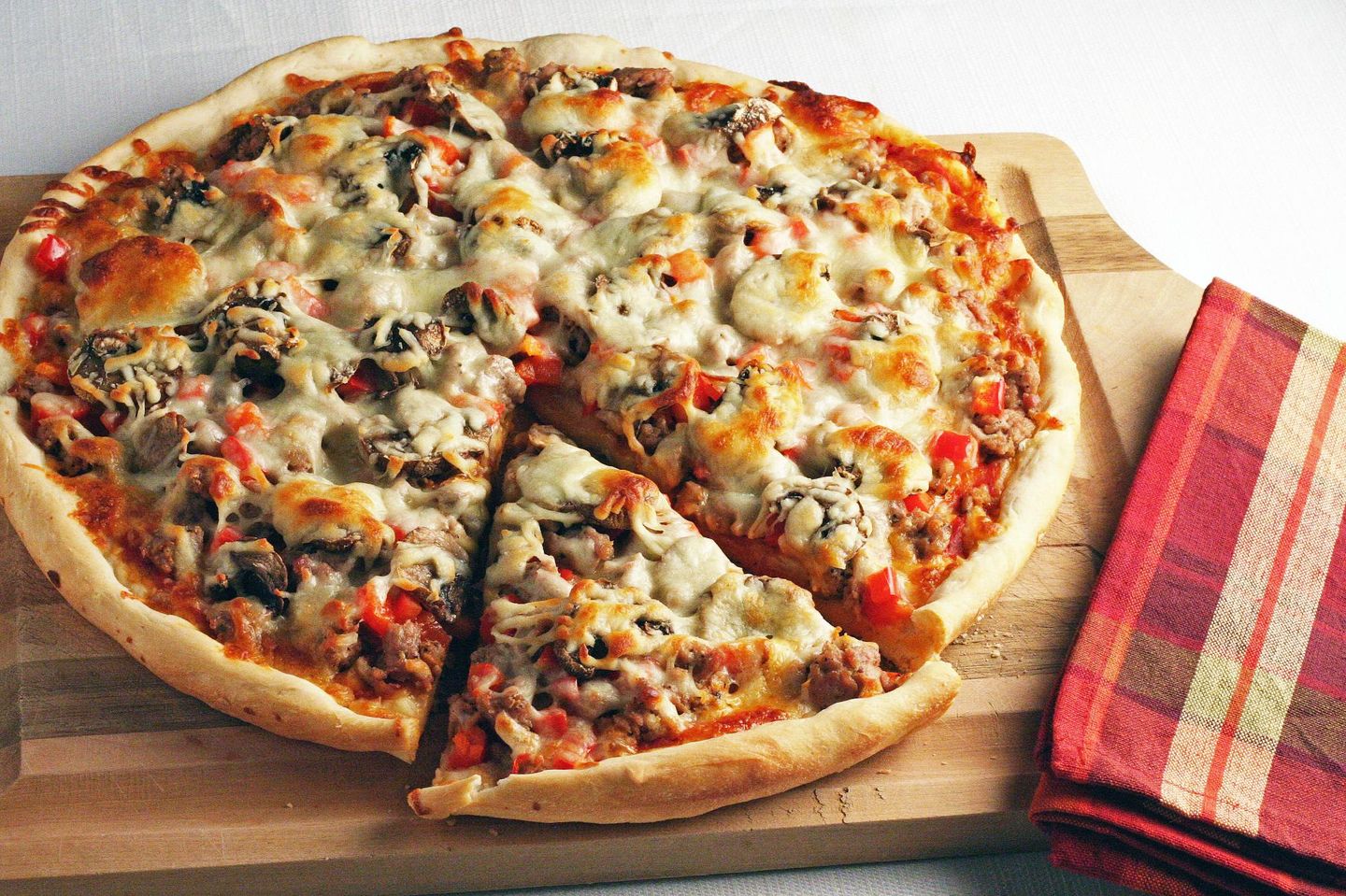 Cheese And Olives Pizza - Small