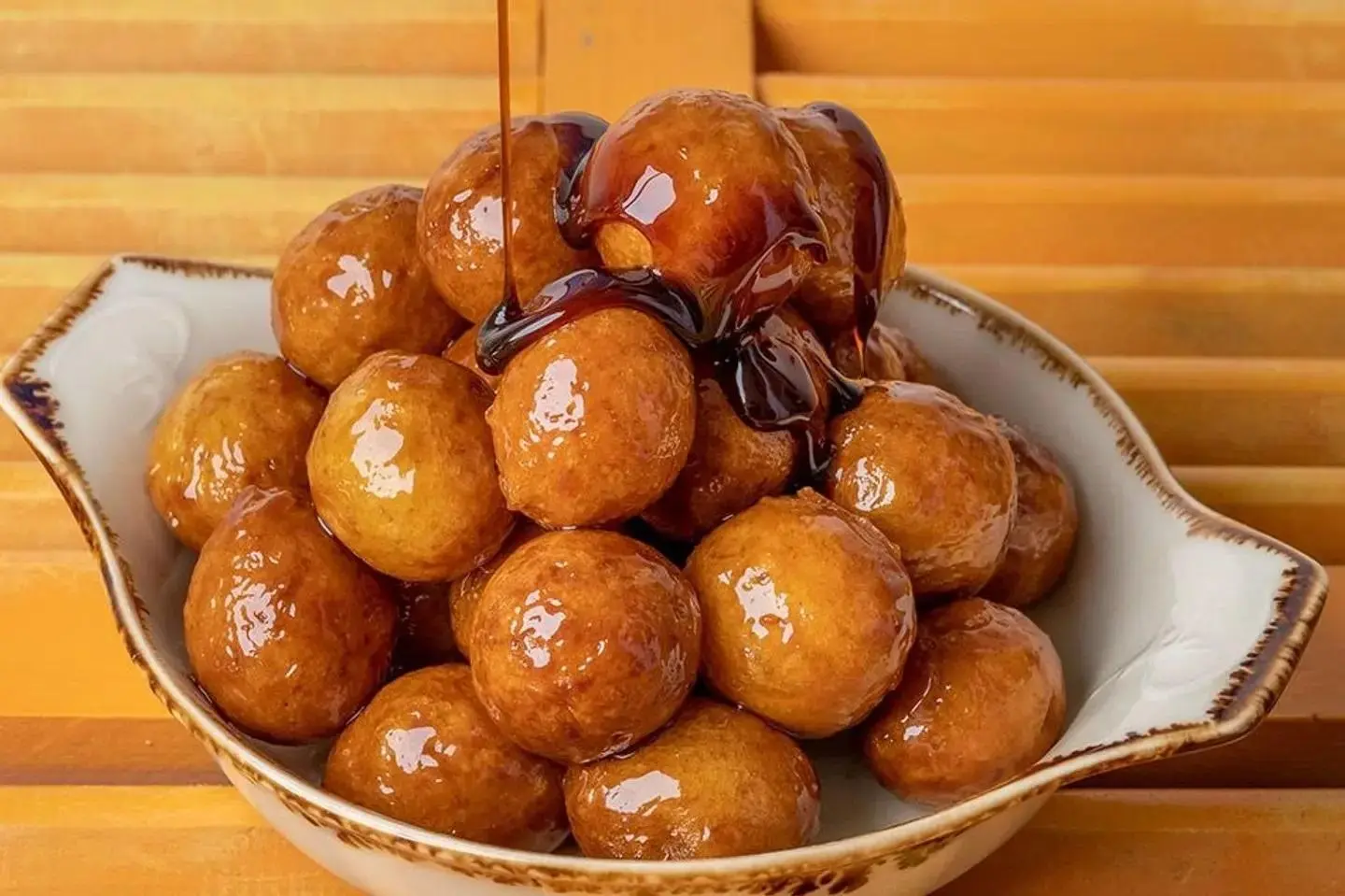 Luqaimat With Date Molasses - Small