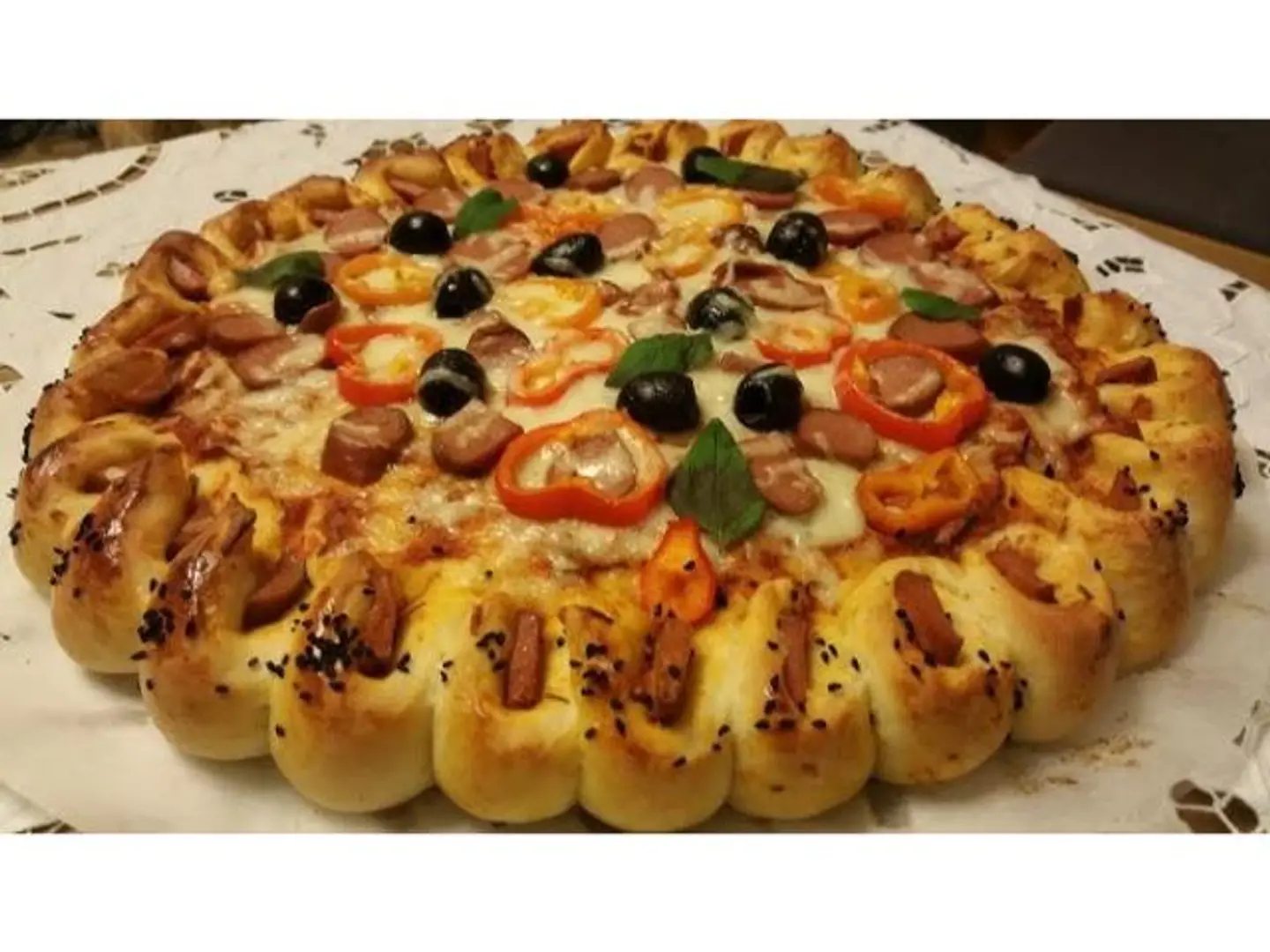 بيتزا نقانق - صغير