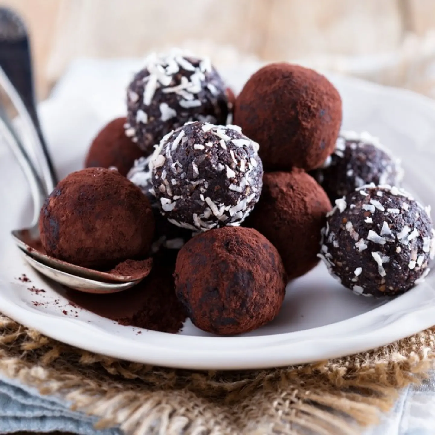 Brigadeiros (Chocolate Balls) - 12 Pieces
