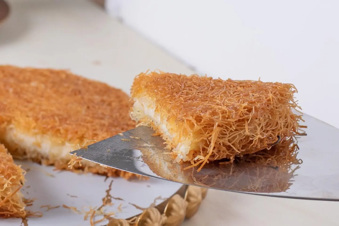 كنافة نابلسية خشنة قشطة - وسط