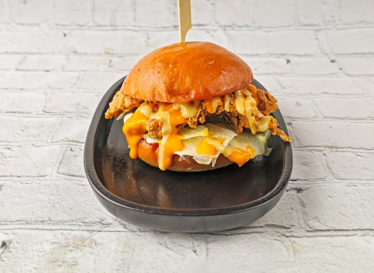 برجر دجاج كرسبي - سنقل