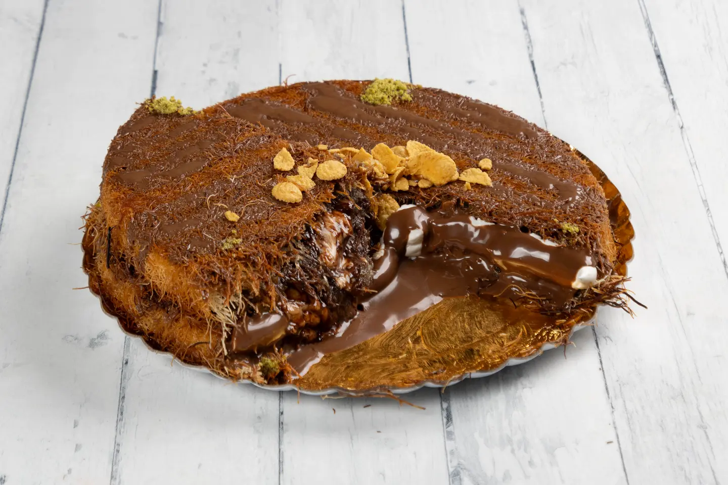 كنافة قشطة نوتيلا - مستطيل صغير