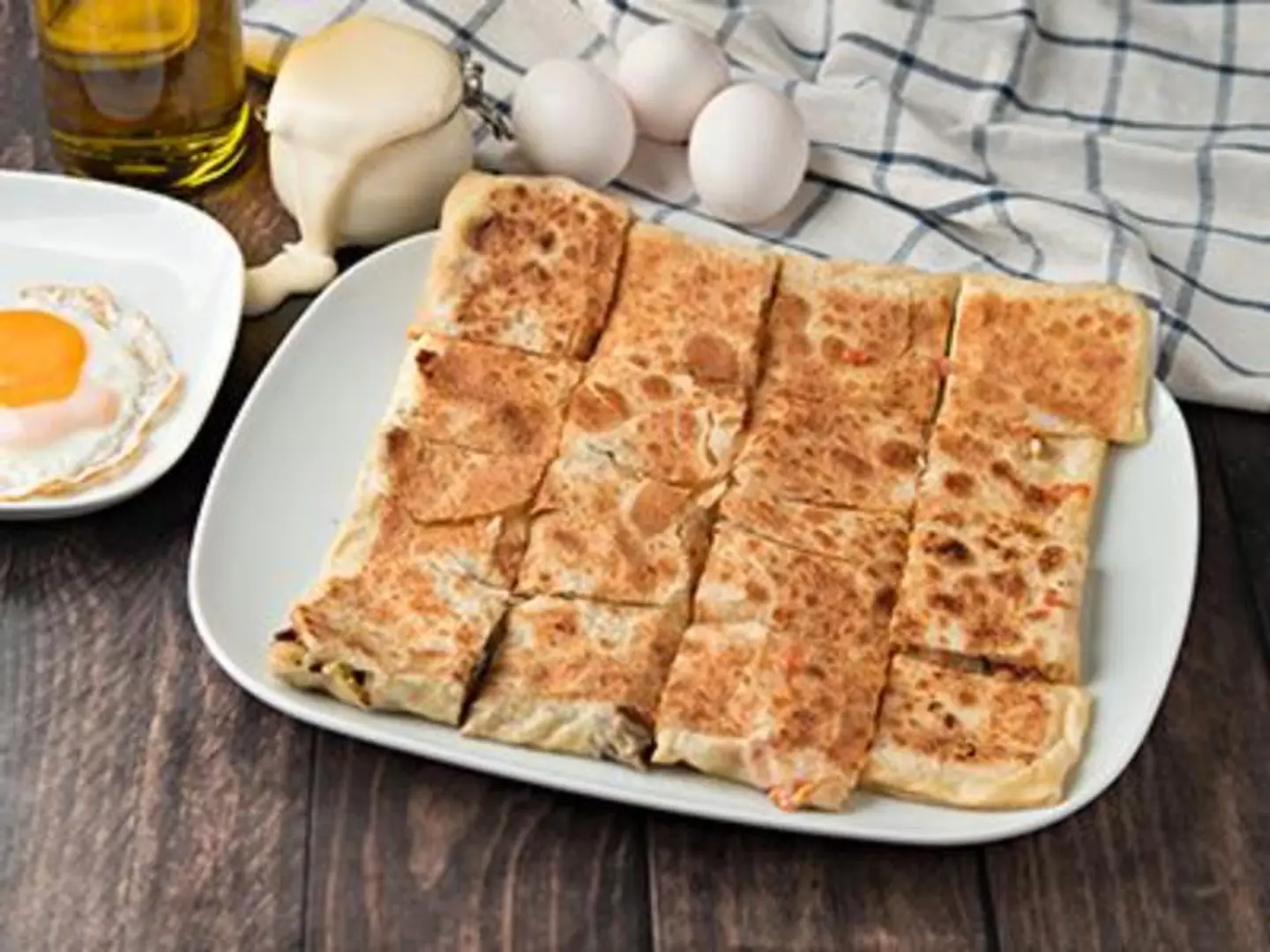 مطبق بيض وسكر - صغير