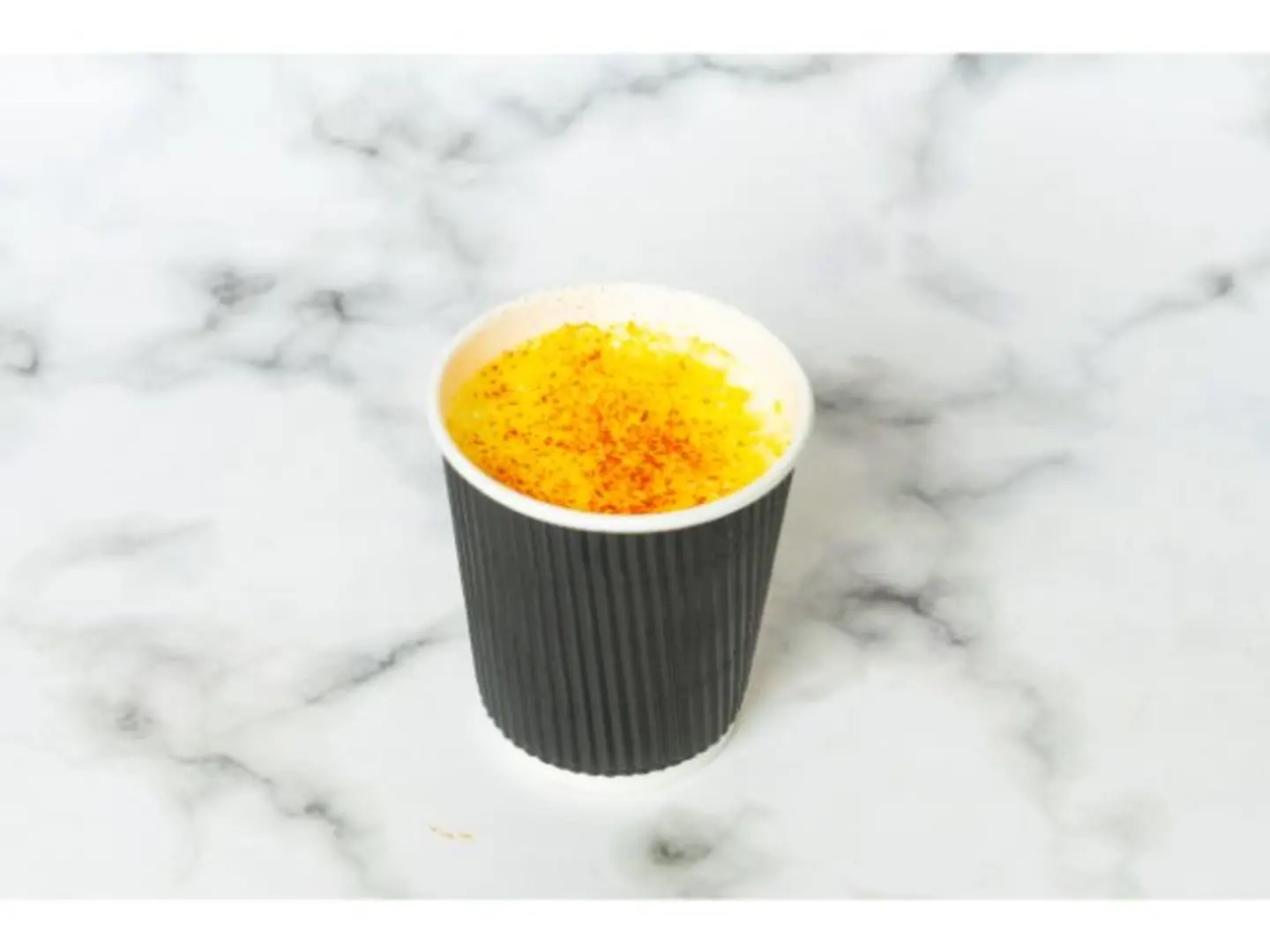 حليب بالزعفران - كوب ورق