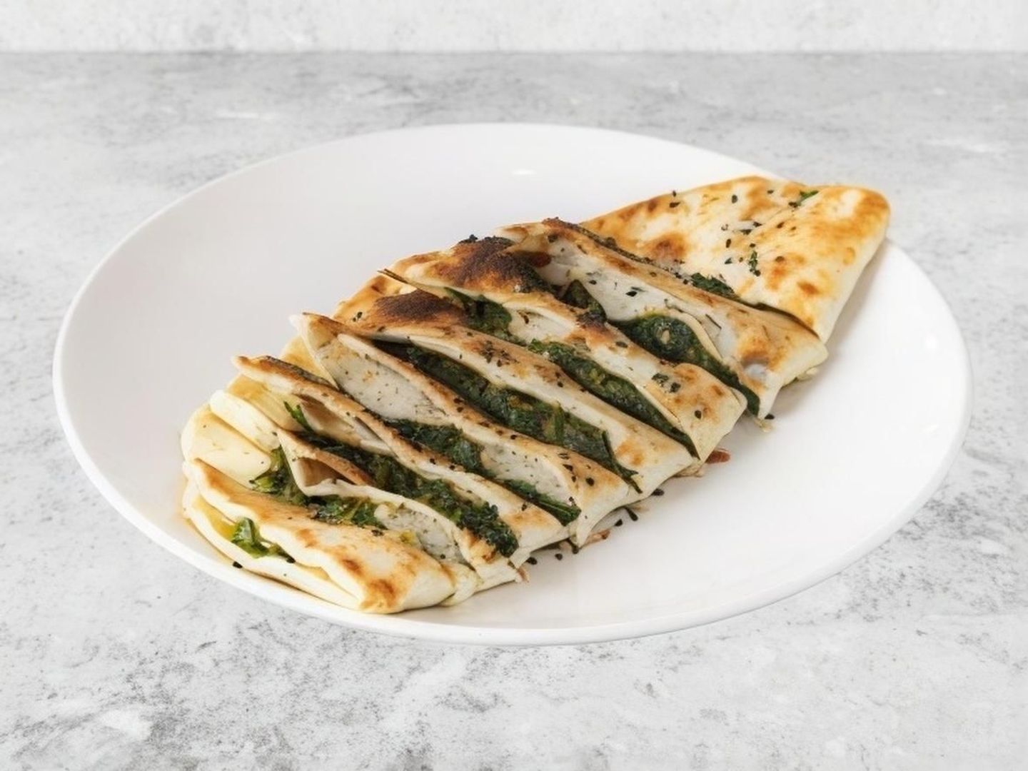 Labaneh And Spinach - Medium