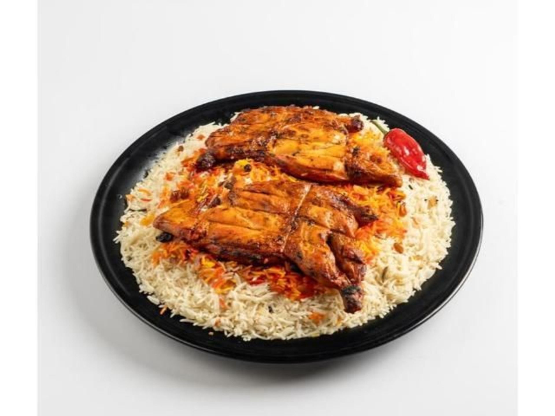 دجاج على الفحم مع رز بيشاور - نص حبة دجاج