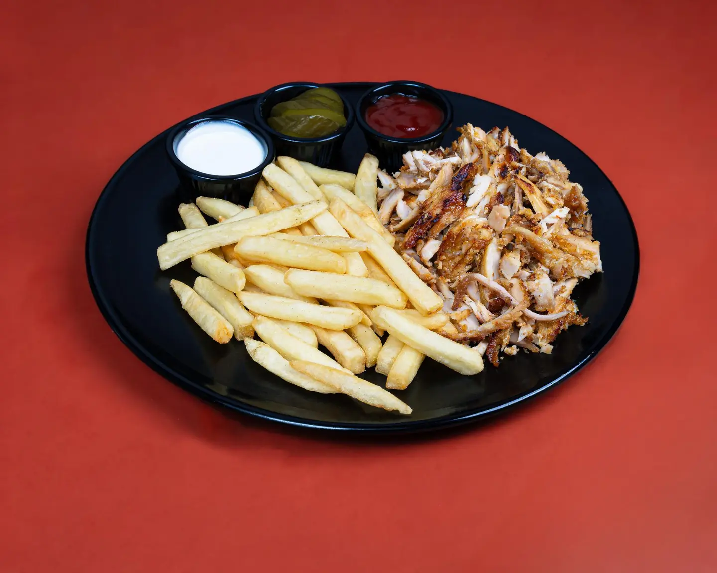 Slices Of Chicken Shawarma Served With Garlic Sauce And Fries - Large