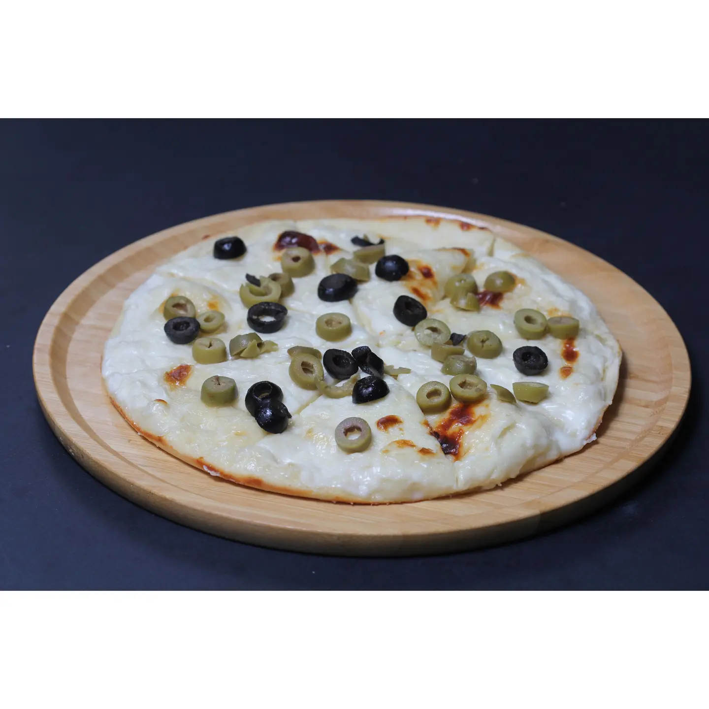 فطيره لبنه بالزيتون  - صغير