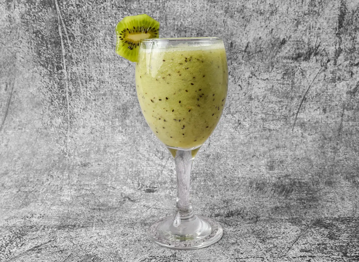 عصير كيوي - كوب كبير