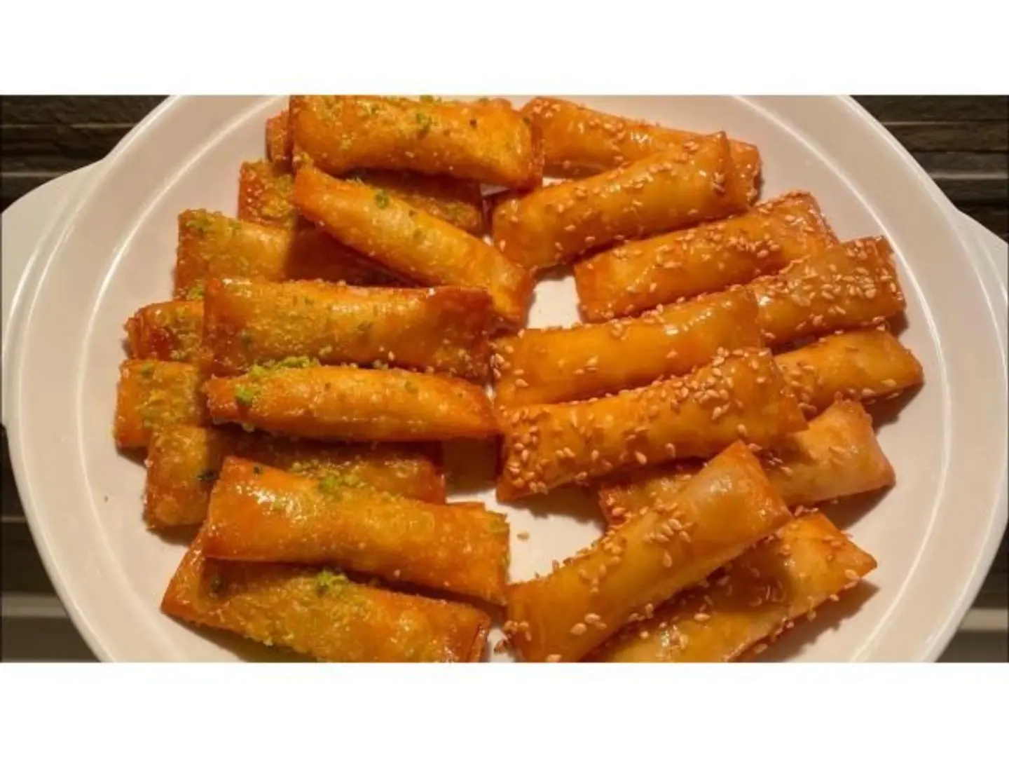 أصابع جبنة بالنستلة - صغير