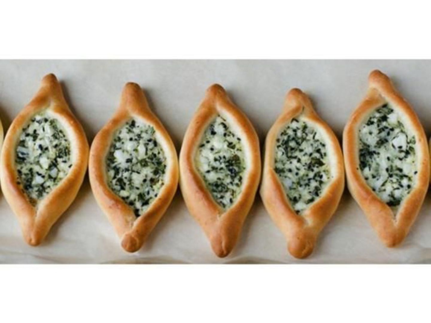 Spinach With Cheese - Medium