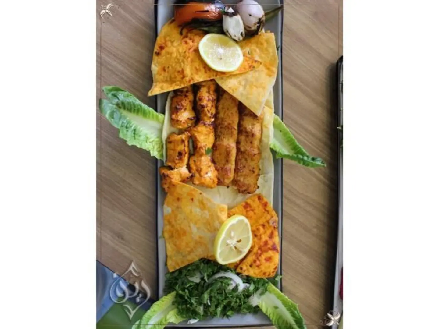 مشكل دجاج كباب و أوصال - طبق