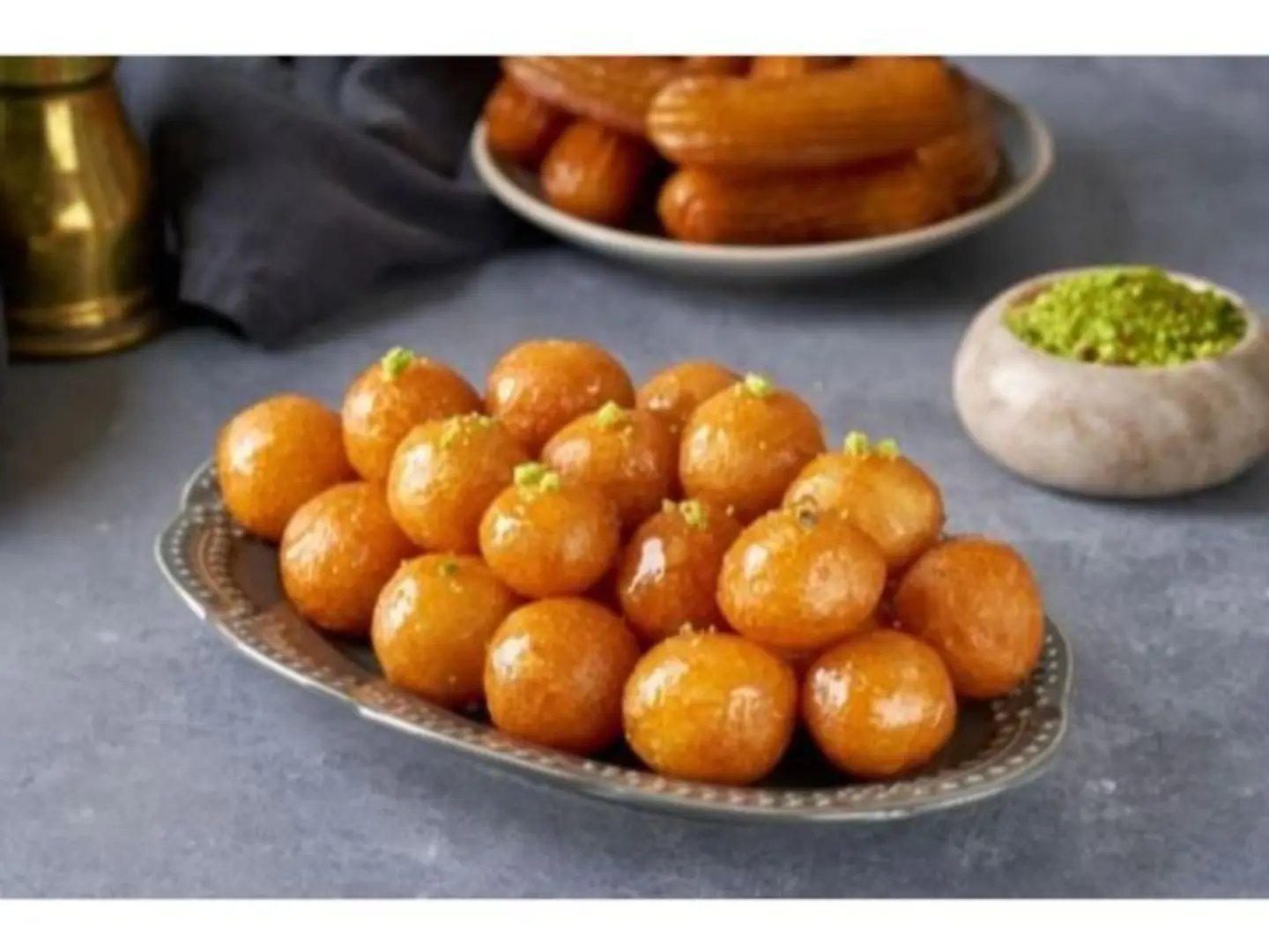 لقيمات - صغير