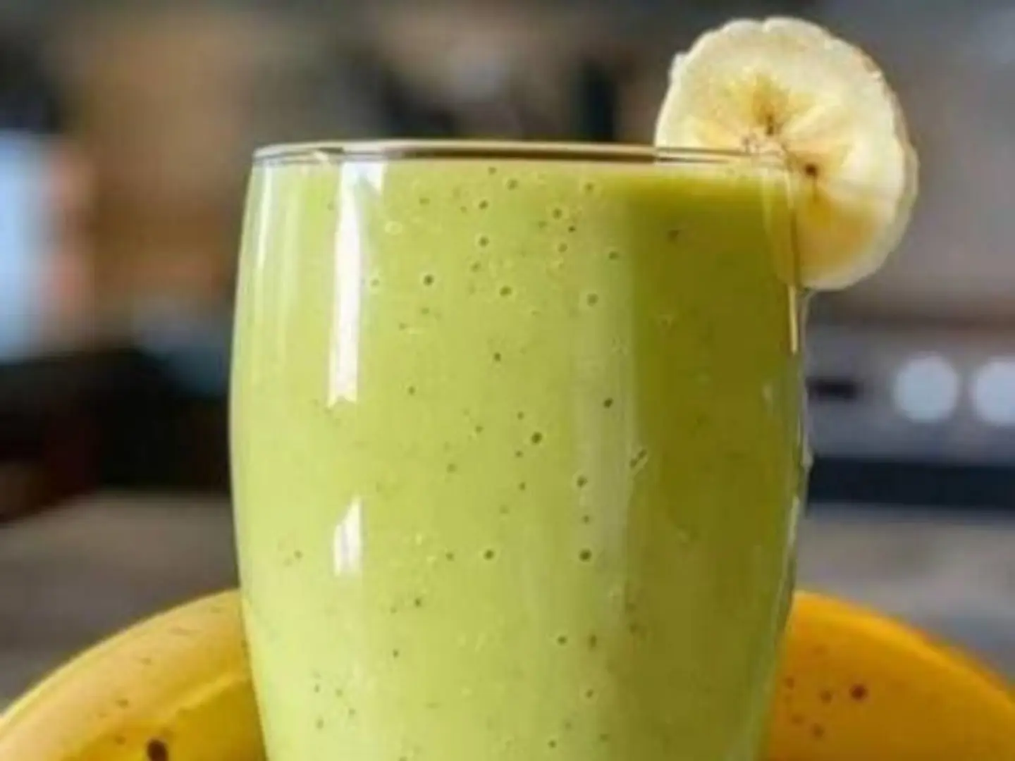 أفوكادو موز - كاسة وسط