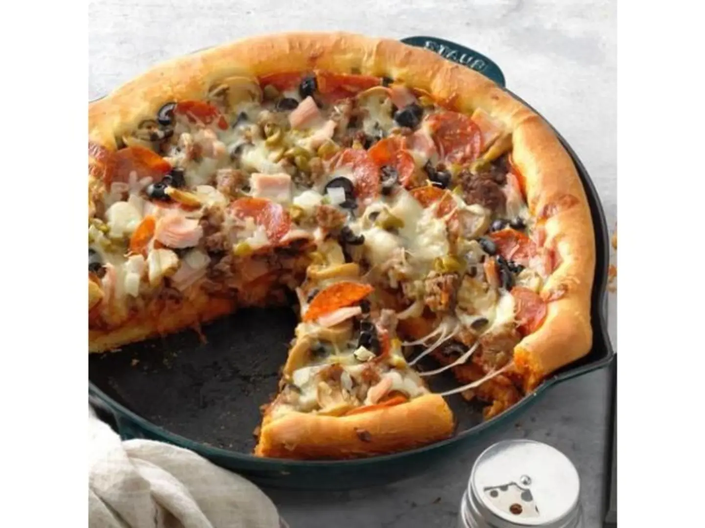 بيتزا لحم بولنقس - وسط