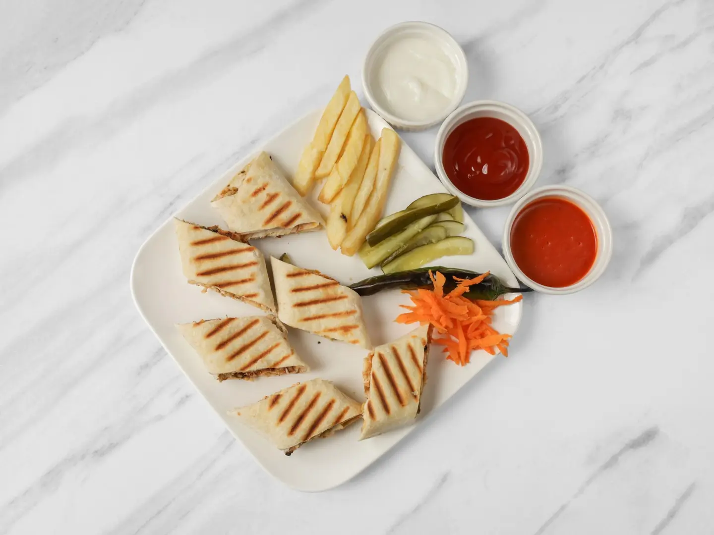 وجبة شاورما عربي - صغير