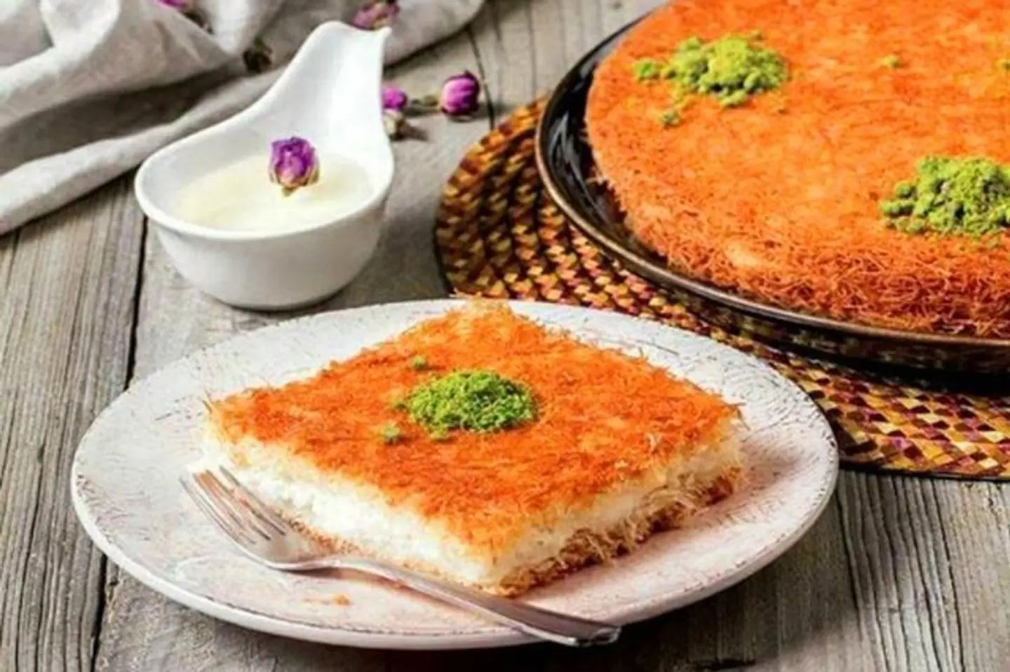 Sit Al Kul Kanafani Cream - Medium