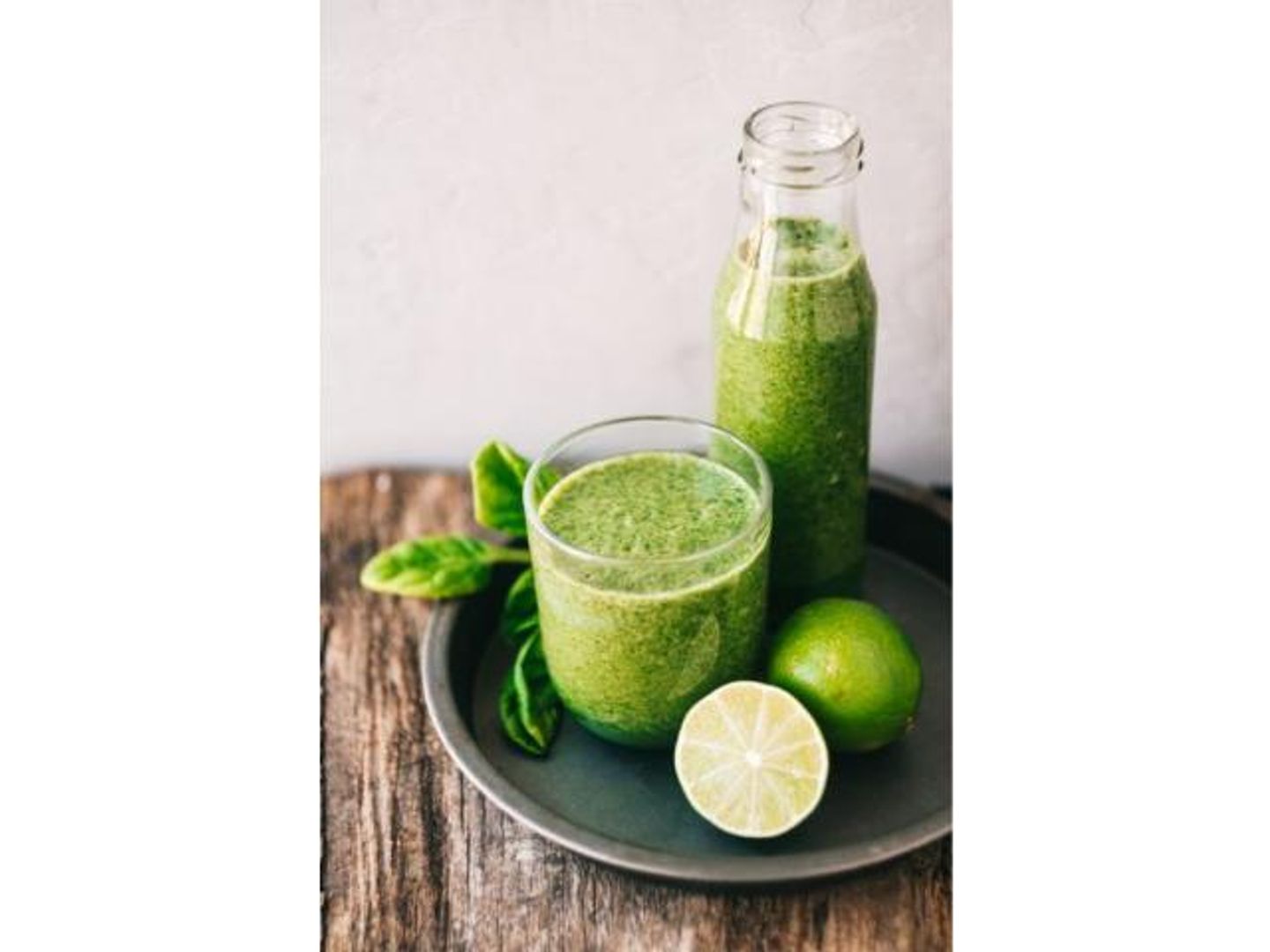 Kiwi With Lemon - Medium Cup