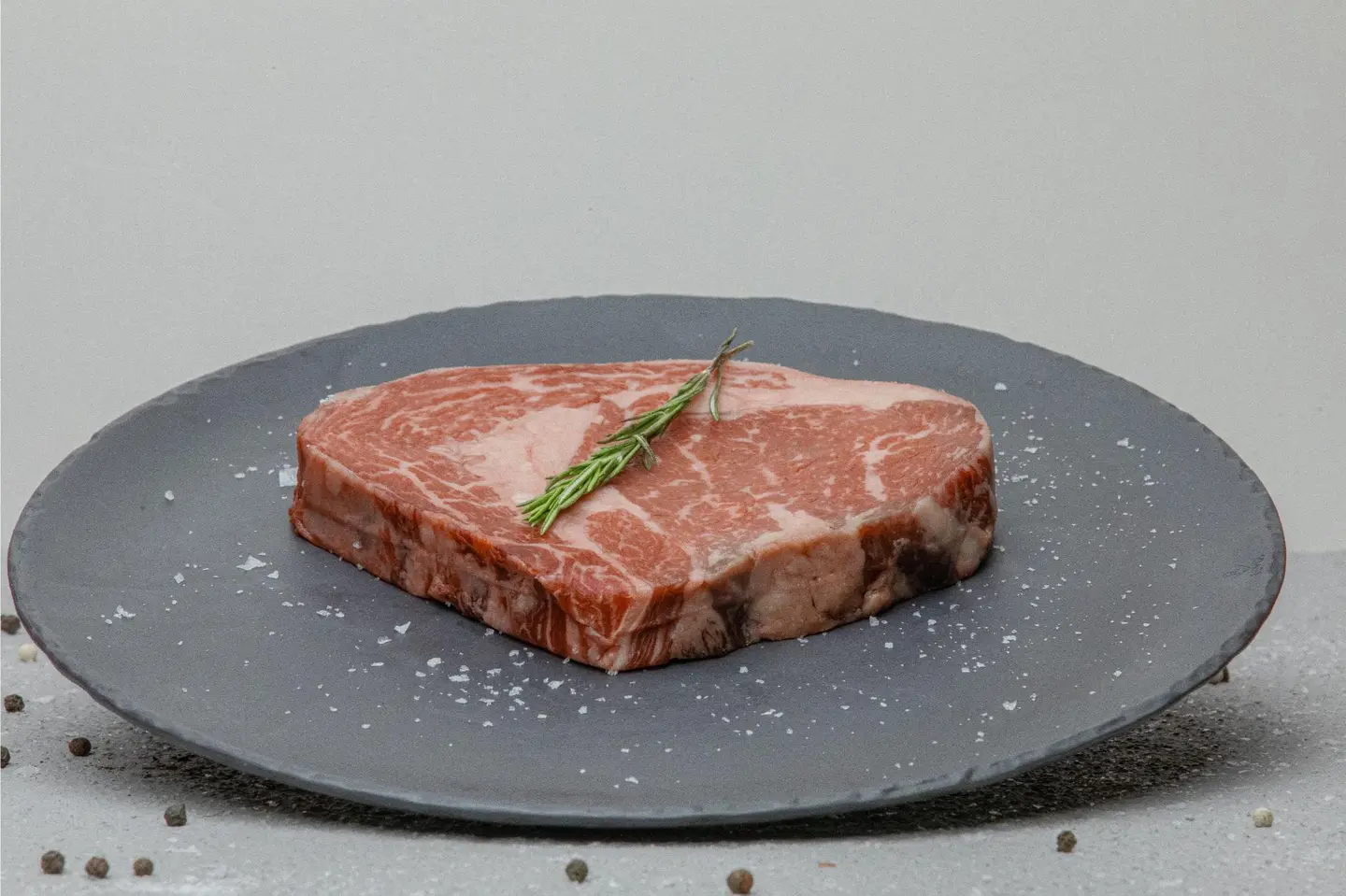 Aged Wagyu Rib Eye Steak - 320 G  345 G