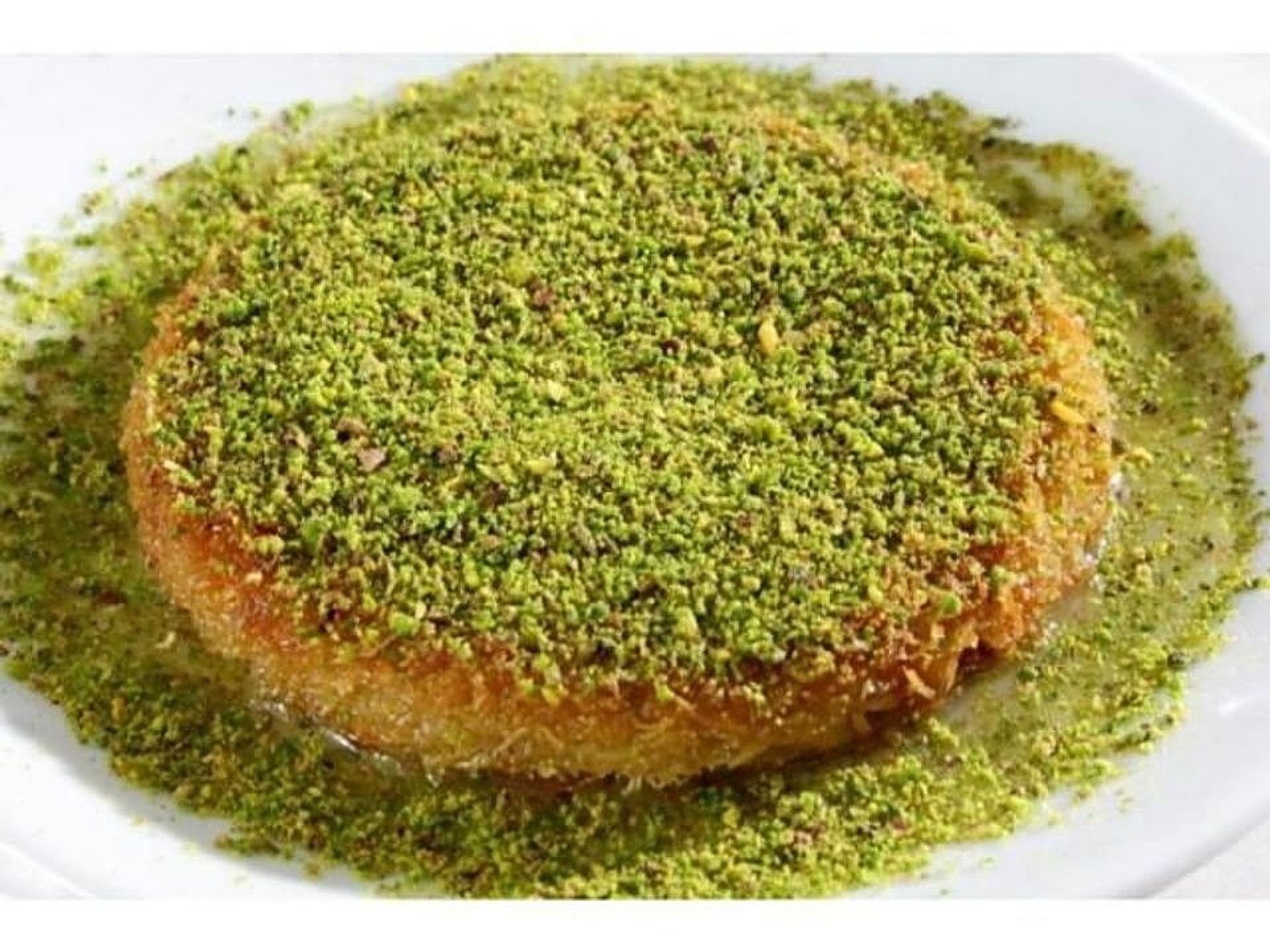كنافة جبن بستاشيو - كبير