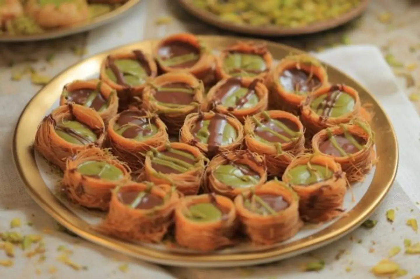 عش البلبل بالنوتيلا وزبدة الفستق - نصف كيلو