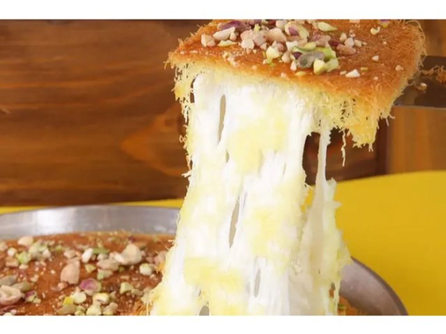 كنافة ست الكل بالجبنة - وسط