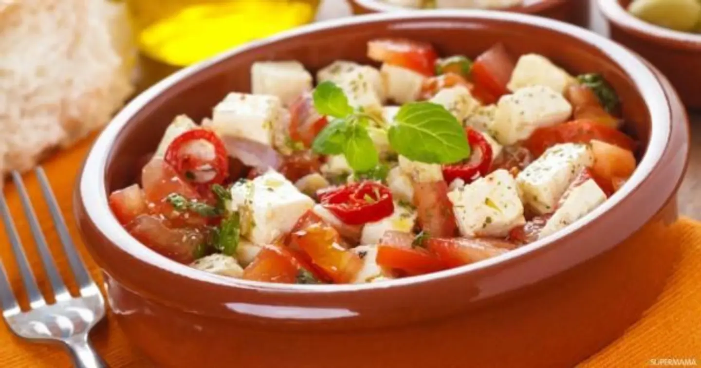 Cheese Plate With Tomatoes - Small