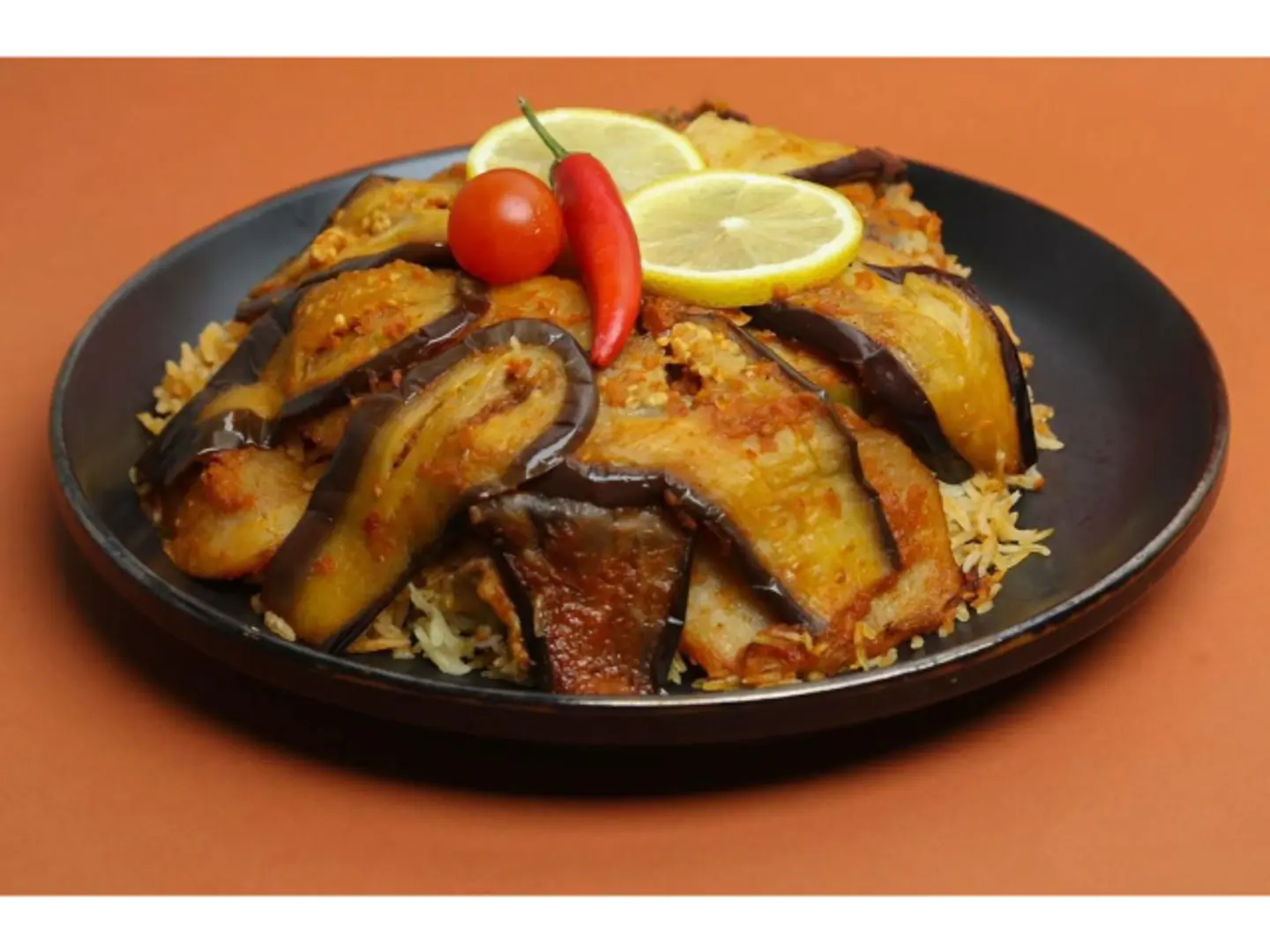 مقلوبة دجاج - وسط