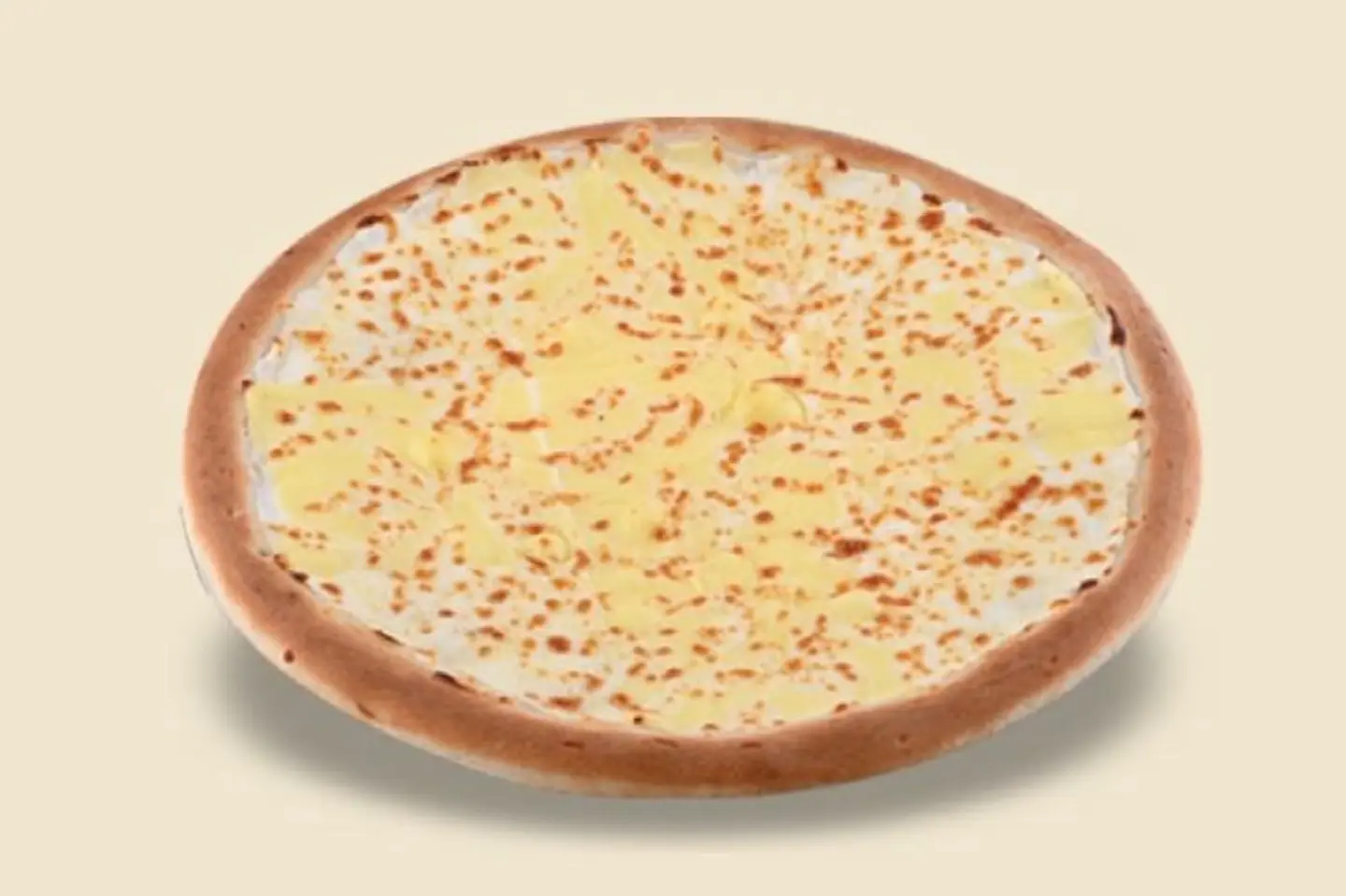 بيتزا الأجبان الثلاث - وسط