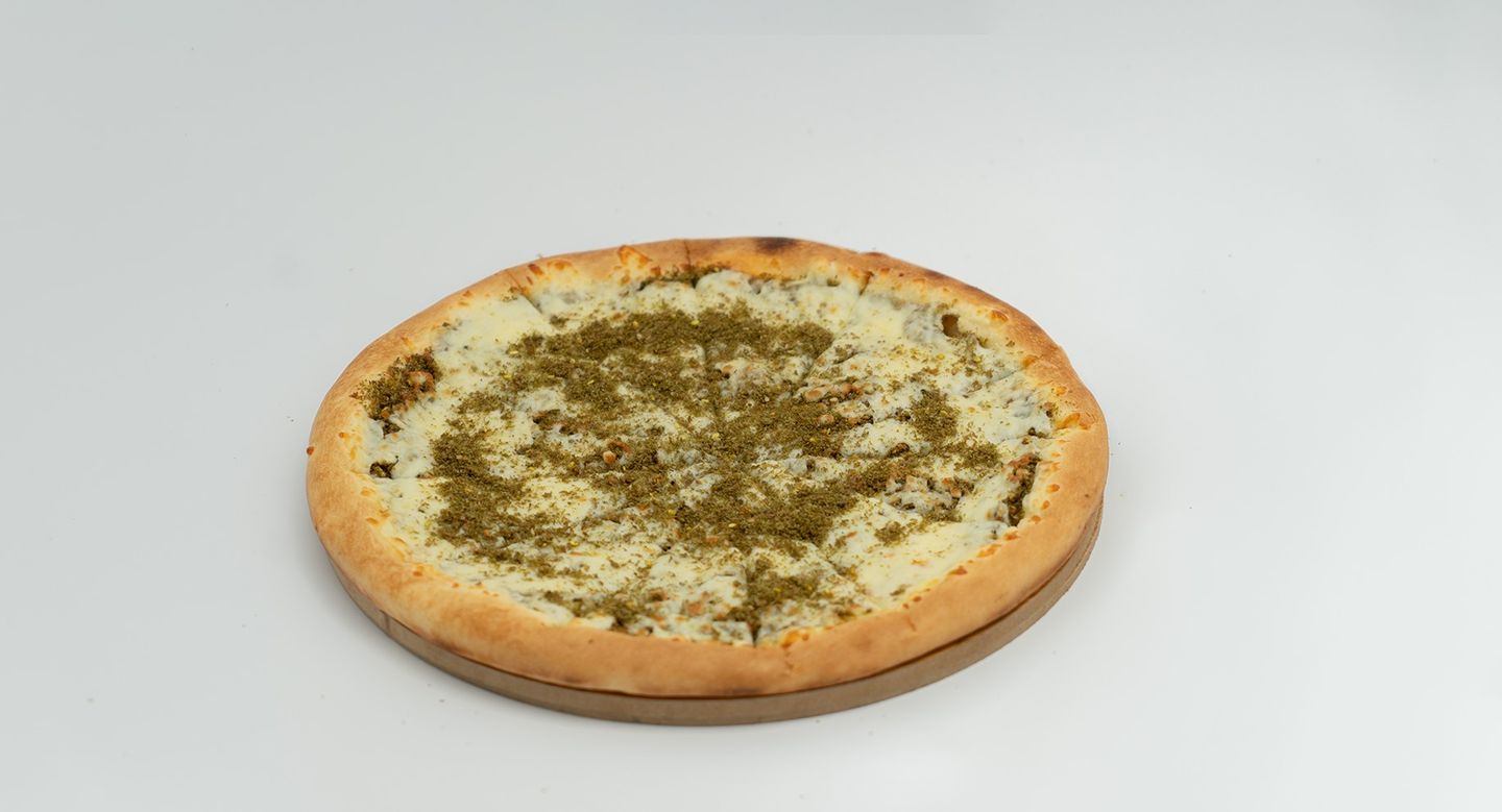 جبن و زعتر - وسط
