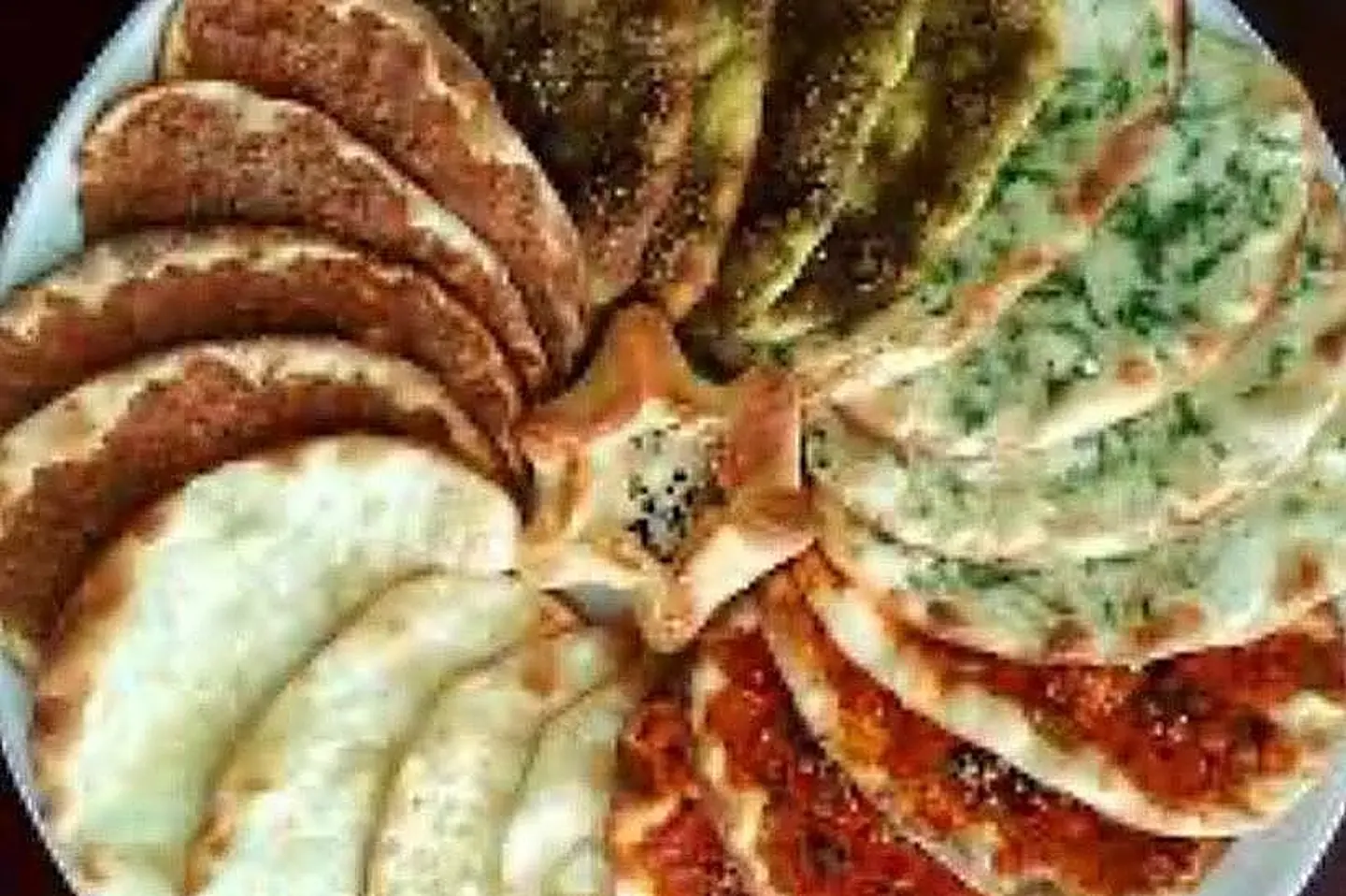 Mixed Clip - Small 9 Pies
