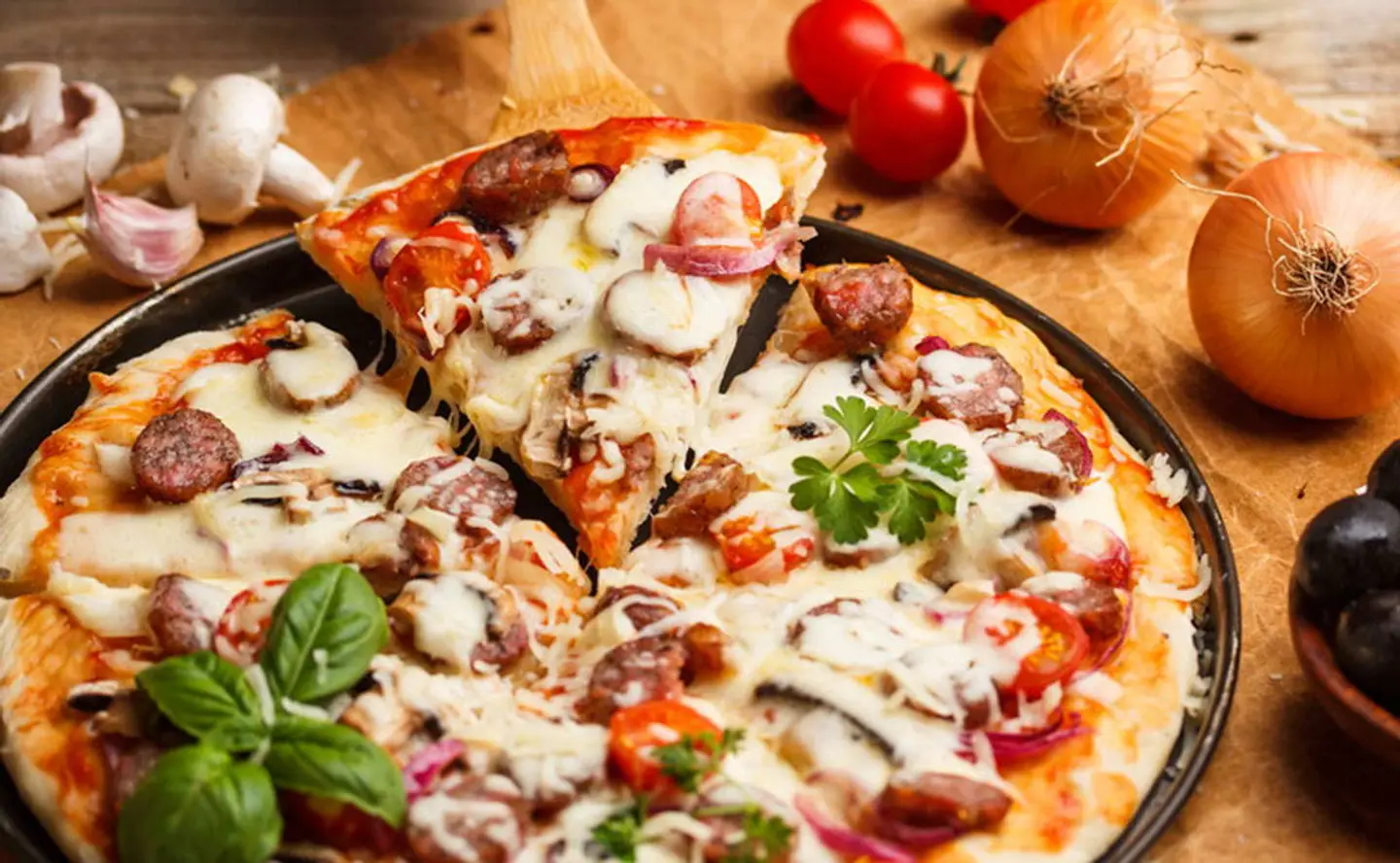 بيتزا هوت دوغ - صغير