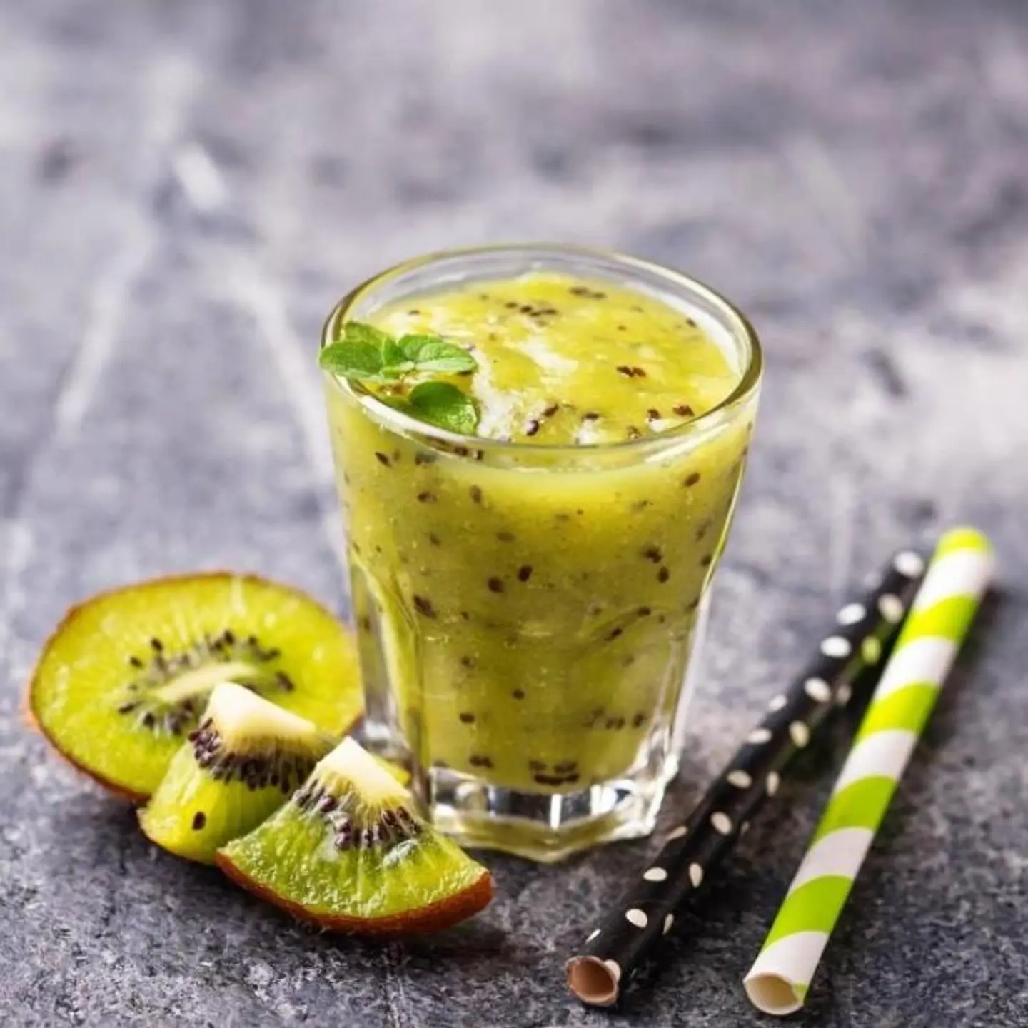 Avocado With Kiwi - Small